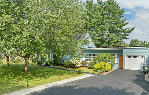 1029 Shirley Ave, Goffstown, NH, 03045-1816 | Card Image