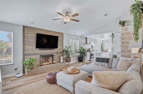 9601 Crystal Cup Cir, Las Vegas, NV, 89117-0828 | Card Image