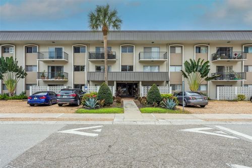 unit-105-4606 W Gray St, TAMPA, FL, 33609-1938 | Card Image