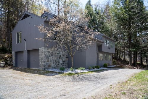 19 Maple Hill Rd, Winhall, VT, 05340 | Card Image