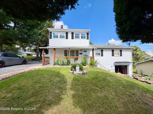 675 Pardee St, Hazleton, PA, 18201-3441 | Card Image