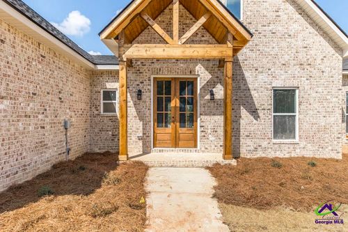 107 River Ridge Dr, Hawkinsville, GA, 31036-8027 | Card Image