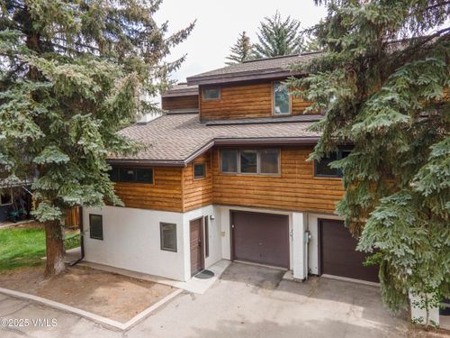 a-83 Larkspur Ln, Avon, CO, 81620-5606 | Card Image