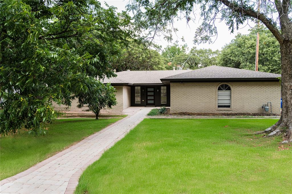 Cimarron Trl, Southlake, TX 76092