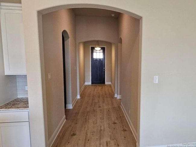 9306 Chilmark Path, House other with 5 bedrooms, 3 bathrooms and null parking in San Antonio TX | Image 8