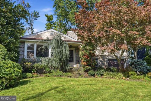 201 Lilac Ln, CINNAMINSON, NJ, 08077-3415 | Card Image