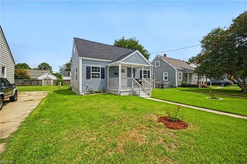 630 Newport News Ave, Hampton, VA, 23669-3931 | Card Image