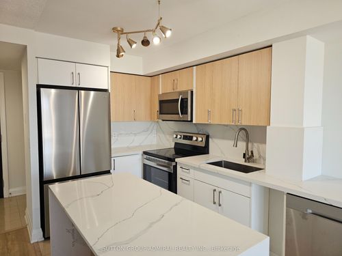 417-20 North Park Road, Vaughan, ON, L4J0G7 | Card Image