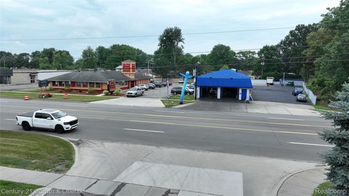 7345 N Middlebelt Rd, Westland, MI, 48185-2501 | Card Image