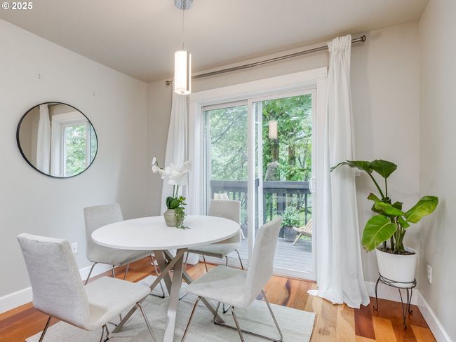 4819 Sw Beaverton Hillsdale Hwy, House attached with 2 bedrooms, 2 bathrooms and 2 parking in Portland OR | Image 11