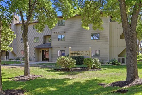 102-925 Bahls Dr, Hastings, MN, 55033-3714 | Card Image