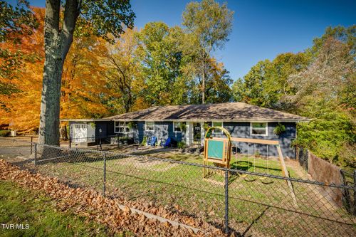 4016 Skyland Dr, Kingsport, TN, 37664-3454 | Card Image