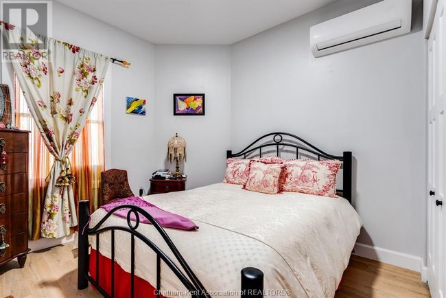 50-52 Wellington St E, Home with 0 bedrooms, 0 bathrooms and null parking in Chatham ON | Image 5
