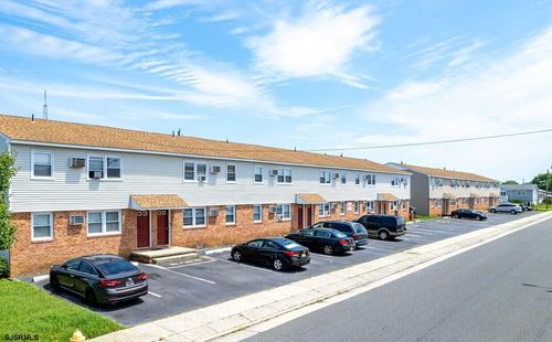 1905 N Missouri Ave, Atlantic City, NJ, 08401-1415 | Card Image
