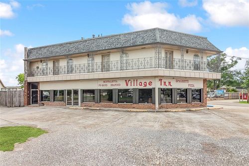 a-9205 Jefferson Hwy, River Ridge, LA, 70123-2803 | Card Image