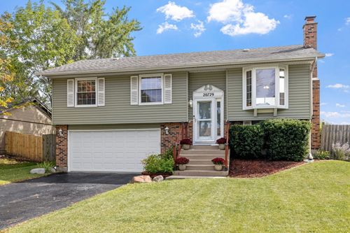 20729 S Hickory Creek Ct, Frankfort, IL, 60423-8905 | Card Image