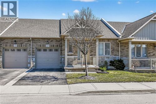 18 Ecker Lane, Binbrook, ON, L0R1C0 | Card Image
