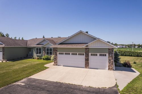 20623 County Highway 21, Detroit Lakes, MN, 56501-7817 | Card Image