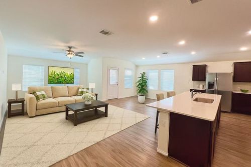 102 Wolseley Dr, Hutto, TX, 78634-2360 | Card Image