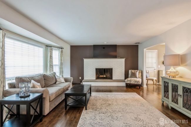 3318 Evergreen Ln, House other with 3 bedrooms, 3 bathrooms and null parking in South Plainfield NJ | Image 7