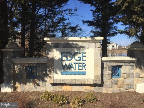 23-1705 Lake Shore Crest Dr, RESTON, VA, 20190-3250 | Card Image