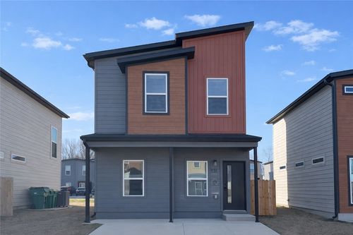 931 States Ave, Bentonville, AR, 72713-5230 | Card Image