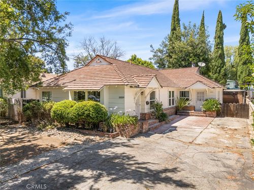10559 Camarillo St, Toluca Lake, CA, 91602-1527 | Card Image