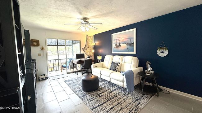 APT-202E - 1640 Juno Trl, Condo with 2 bedrooms, 2 bathrooms and null parking in Astor FL | Image 11