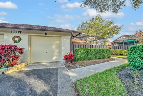 10b-1707 Mariners Cv, Fort Pierce, FL, 34950-6942 | Card Image