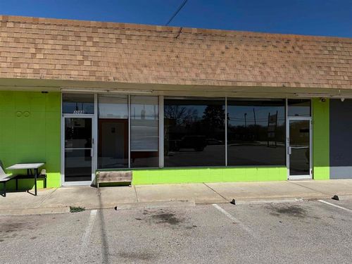 3086 W 13th St N, Wichita, KS, 67203-6619 | Card Image