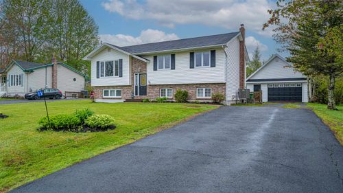 73 Poplar Dr, Lantz, NS, B2S1X4 | Card Image