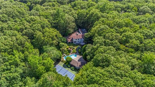 5 Severn Ct, East Greenwich, RI, 02818-1022 | Card Image