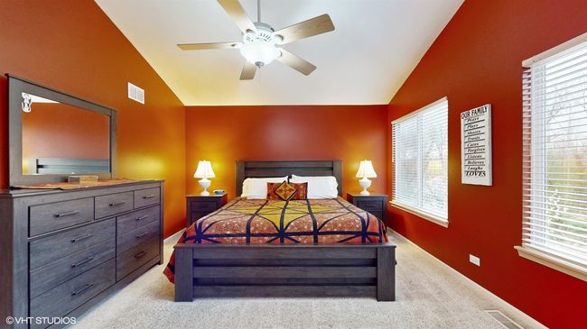 445 Harvest Gate, House other with 4 bedrooms, 4 bathrooms and 2 parking in Lake In The Hills IL | Image 19