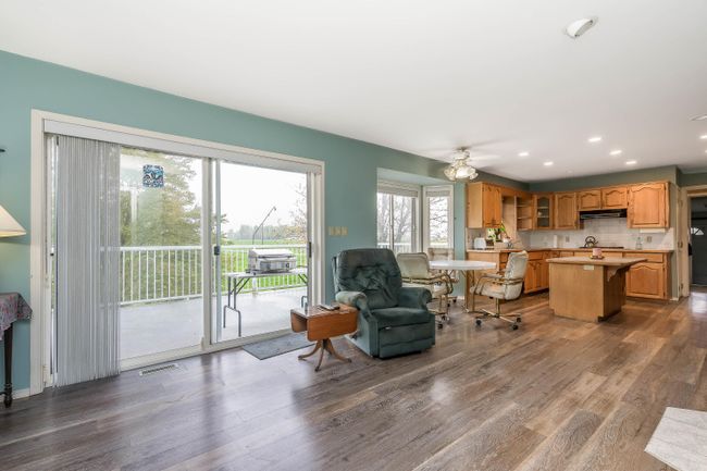 9356 Ross Road, House other with 3 bedrooms, 2 bathrooms and 10 parking in Mission BC | Image 18