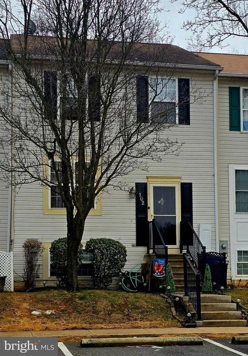 102 Jasons Rdg, SMITHSBURG, MD, 21783-1563 | Card Image