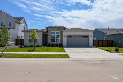 2640 N Silverbell Way, Eagle, ID, 83616-1535 | Card Image