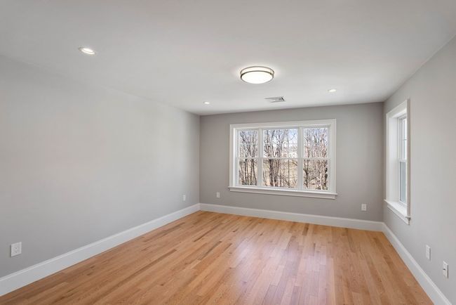 17 - 17 Monroe St, House attached with 3 bedrooms, 3 bathrooms and 4 parking in Norwood MA | Image 18