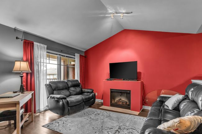 416 - 12238 224 Street, Condo with 1 bedrooms, 1 bathrooms and 2 parking in Maple Ridge BC | Image 11