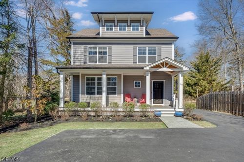 168 Bungalow Ter, Millington, NJ, 07946-1522 | Card Image
