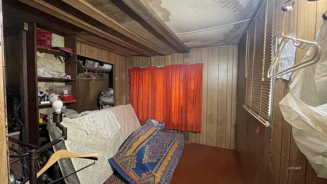 Bed room inside manufactured | Image 27