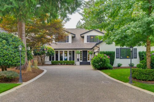 20500 46a Ave, Langley, BC, V3A3J8 | Card Image