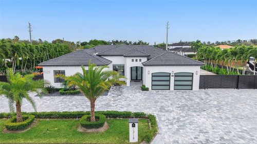 13118 Sw 215th Ter, Miami, FL, 33177 | Card Image