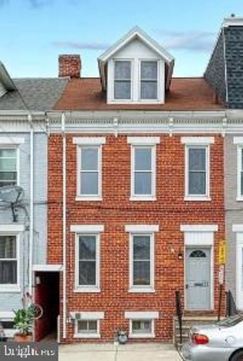 123 N Albemarle St, YORK, PA, 17403-1109 | Card Image