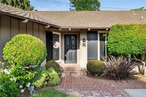 2526 Fontezuela Dr, Hacienda Heights, CA, 91745-4815 | Card Image