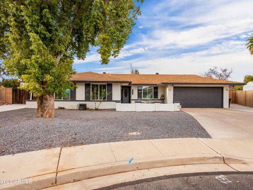 2612 W Osage Cir, Mesa, AZ, 85202-7830 | Card Image