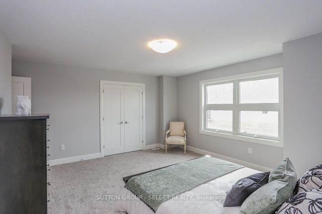 2 - 499 Sophia Cres, Condo with 3 bedrooms, 4 bathrooms and 1 parking in London ON | Image 13