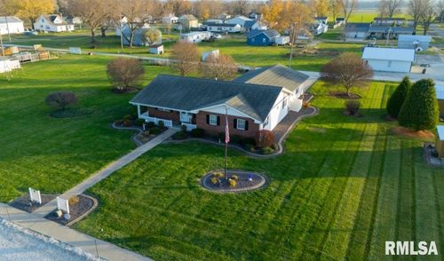 233 S Main St, Coatsburg, IL, 62325-1003 | Card Image