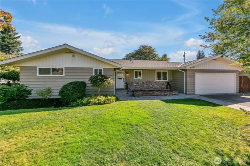 4260 333rd Ave Se, Fall City, WA, 98024-5000 | Card Image