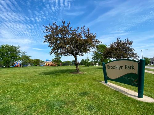720 Kendridge Ct, Aurora, IL, 60502-9025 | Card Image