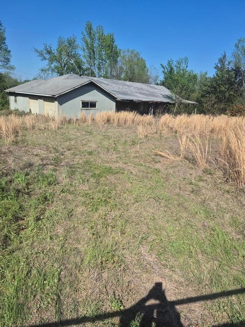 18839 Texas Highway 11 E, Winnsboro, TX, 75494-4119 | Card Image